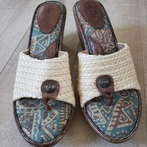 WOMEN'S sandals